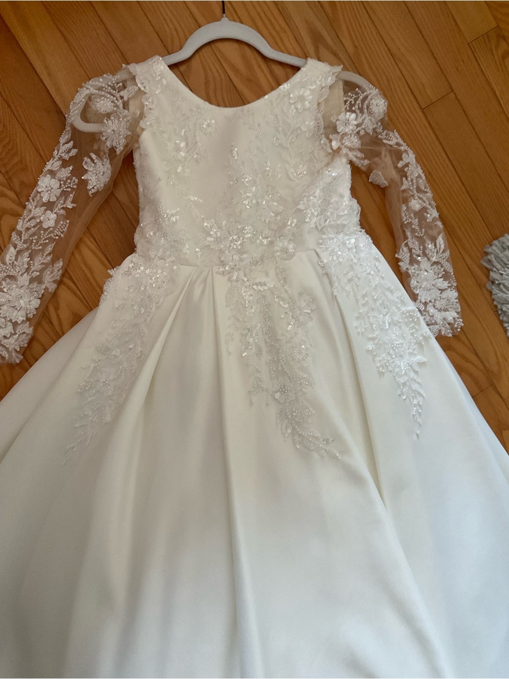 Girls White Lace Long-Sleeve Formal Dress